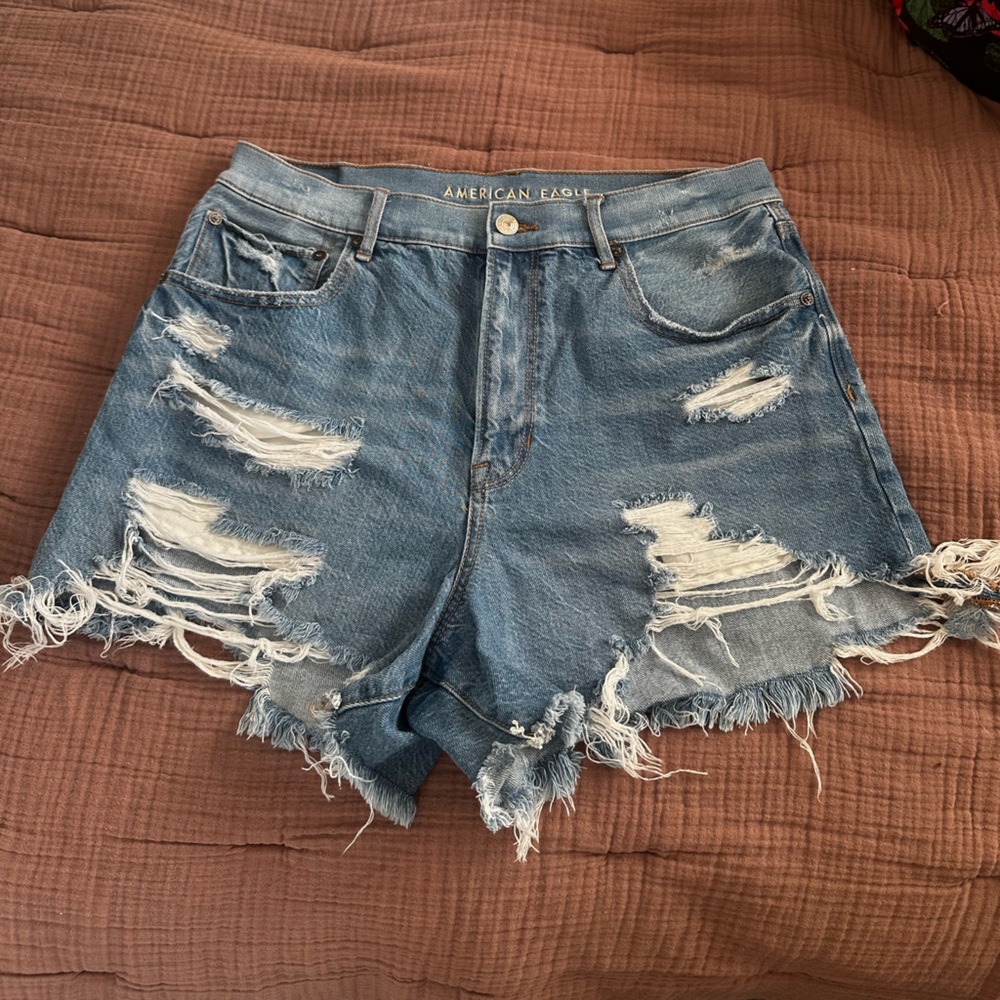 American Eagle Distressed High Rise Denim Shorts Size 12